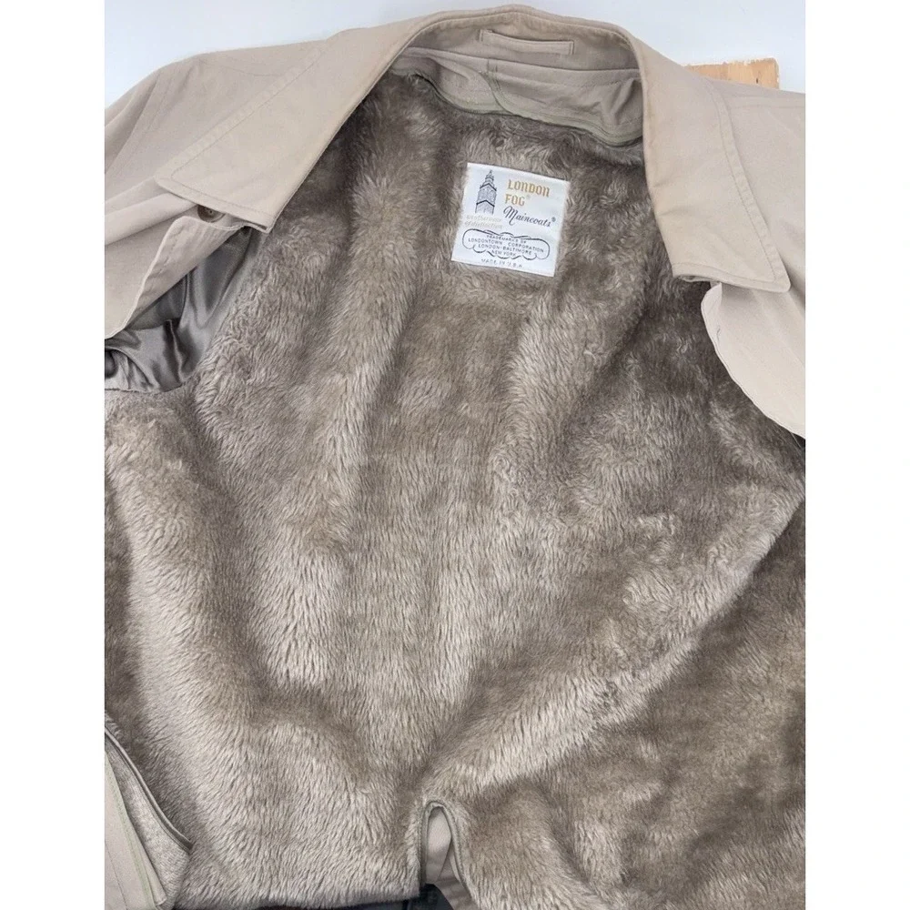 London Fog Maincoats Trench Coat Mens 42R Lined Tan Made in USA Classic VTG